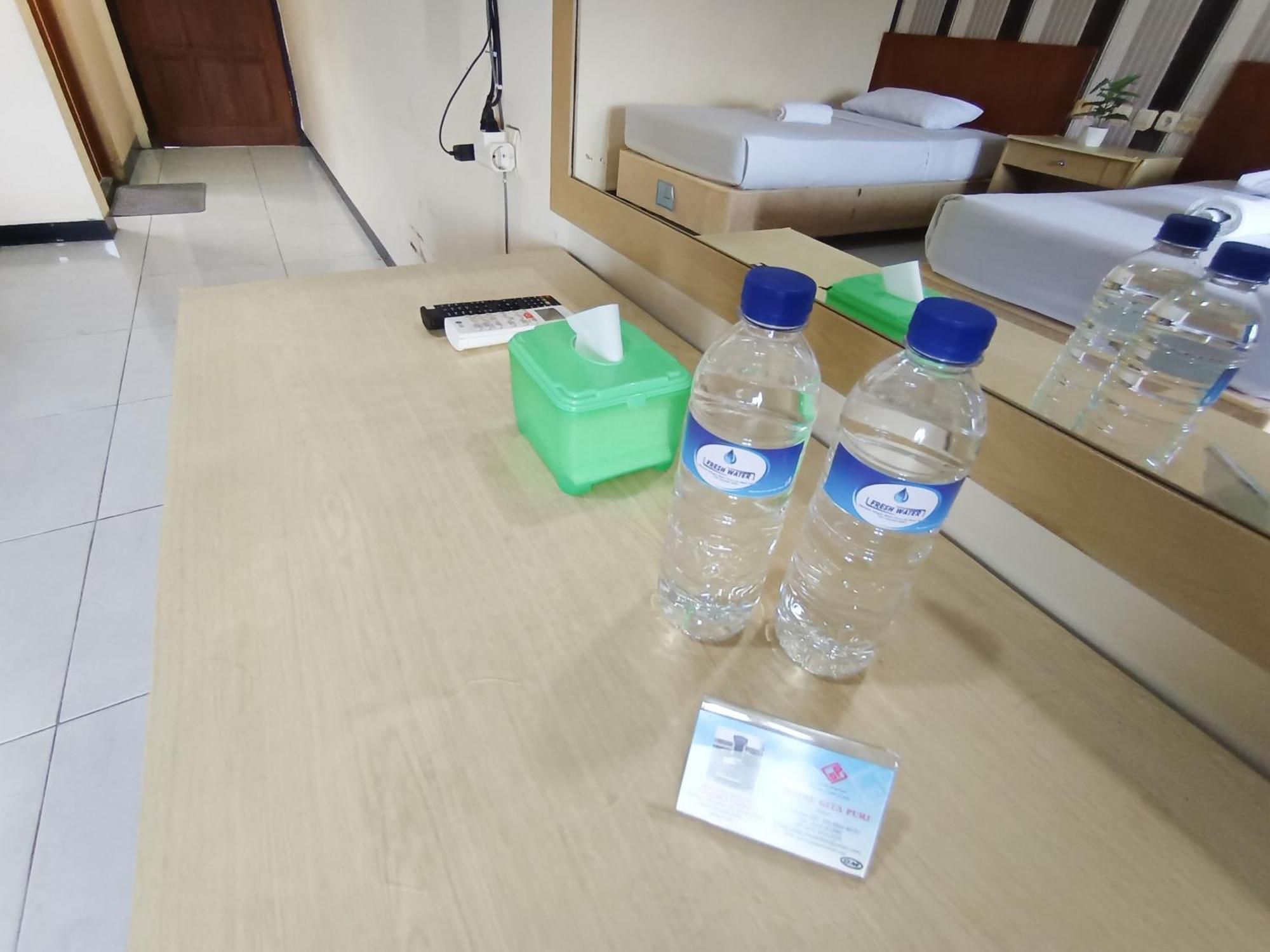 Gita Puri Redpartner Blitar Hotel Buitenkant foto